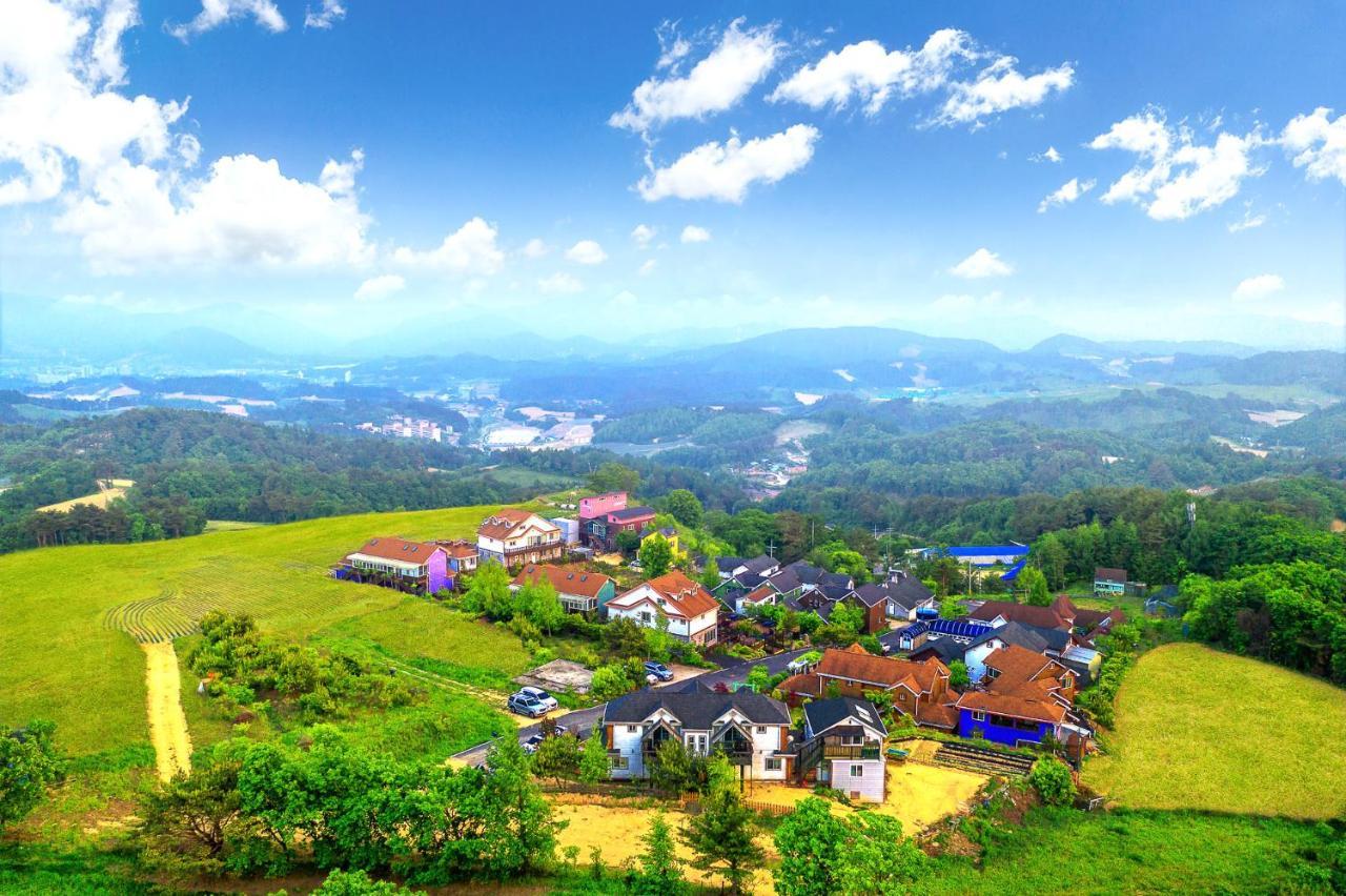 Pungcha & Herb Pension Pyeongchang Exteriör bild