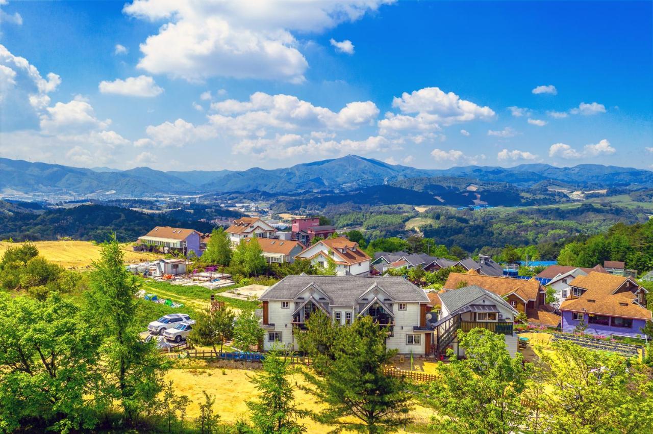 Pungcha & Herb Pension Pyeongchang Exteriör bild