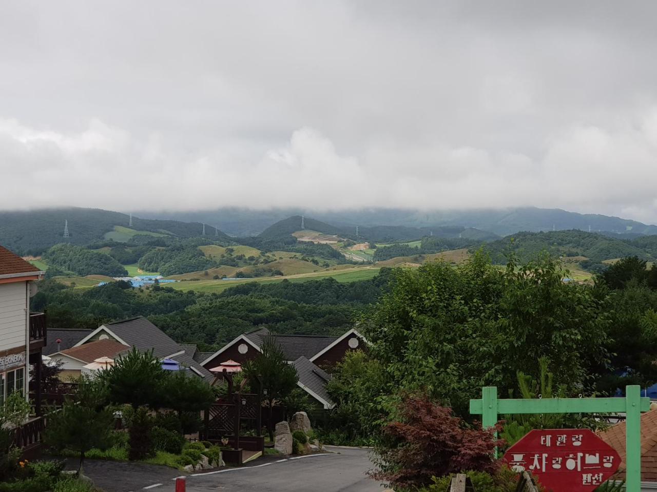 Pungcha & Herb Pension Pyeongchang Exteriör bild