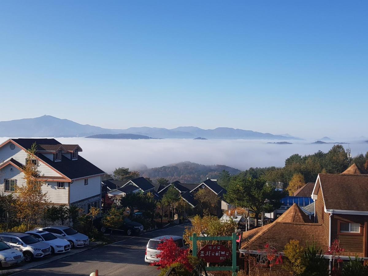 Pungcha & Herb Pension Pyeongchang Exteriör bild